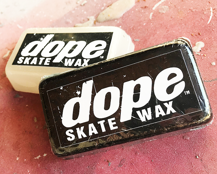 DOPE SKATE WAX (Logo Bar)