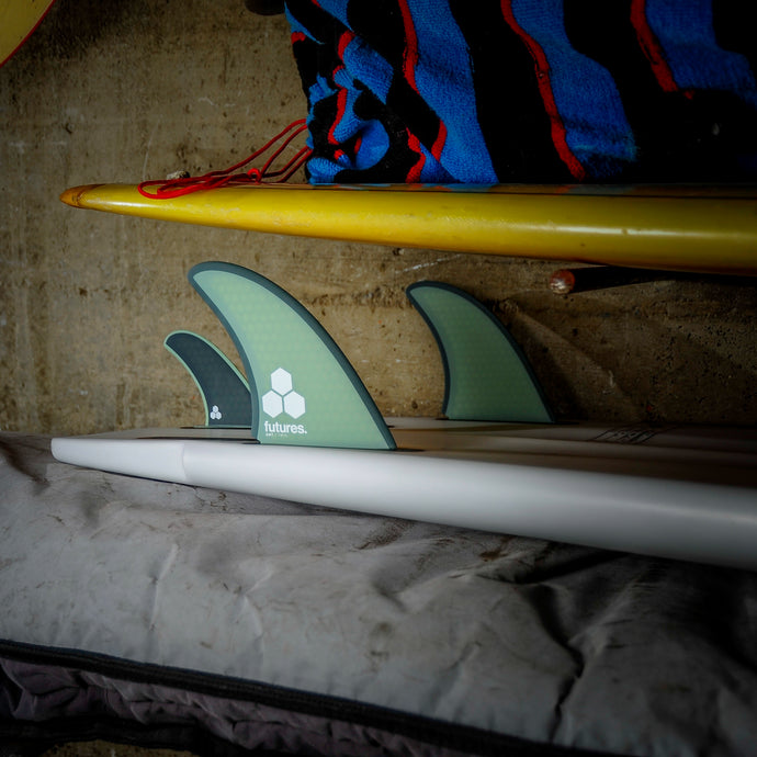 Futures AMT Honeycomb Twin + 1 Surfboard Fin Review
