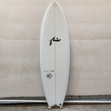Load image into Gallery viewer, Rusty Surfboards 421 Fish 6&#39;0&quot; Futures
