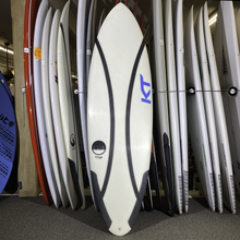 Load image into Gallery viewer, KT Surfboards Fringe 5&#39;6&quot; FCS II
