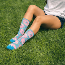 Load image into Gallery viewer, Stance4 Donut Pastry Hanna Minck Crew Socks
