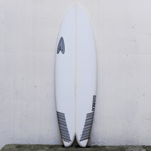 Load image into Gallery viewer, Roberts Surfboards 5&#39;10&quot; Bro Fish Futures
