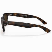 Load image into Gallery viewer, Ray-Ban New Wayfarer Classic Tortoise/Brown Classic
