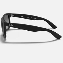 Load image into Gallery viewer, Ray-Ban Justin Classic Sunglasses Matte Black/Light Grey Polarized
