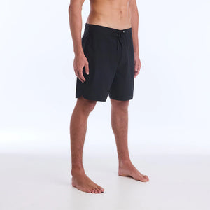 IPD 83 Fit Solid Scallop 18" Boardshort