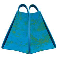 Load image into Gallery viewer, Yucca Fins Soft Flex Tahitian Blues Fins
